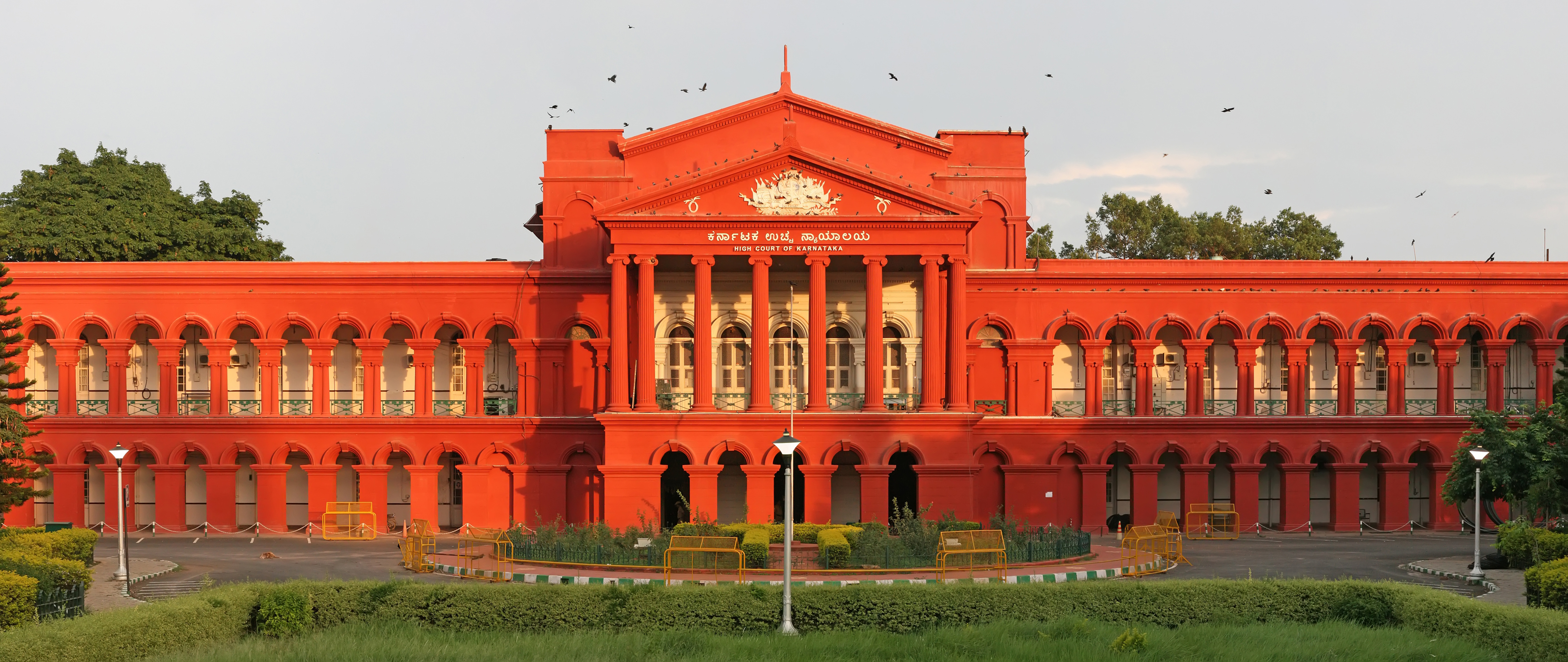 Attara Kacheri High Court Bangalore | Place For Vacations